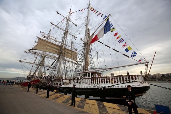 Le Belem au port de Piraeus, en Grèce, le 27 avril