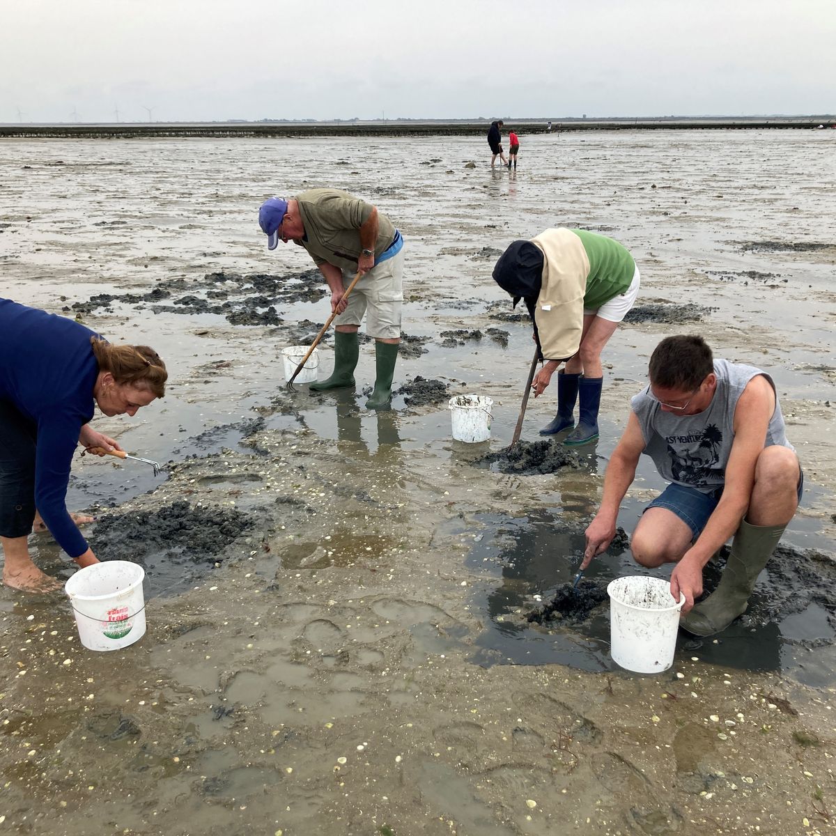 Où faire de la pêche à pied en famille en Vendée