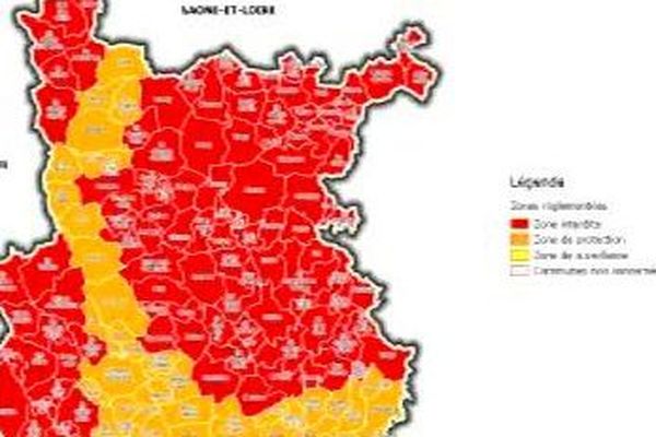 Même les bêtes ayant été vaccinées sont consignées en zone d'interdiction.