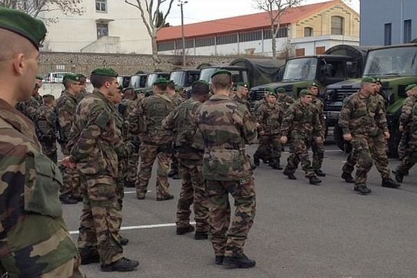 Montpellier - 90 légionnaires de 2e REI de Nîmes arrivent en renfort dans l'Hérault pour sécuriser les "sites sensibles" - 14 janvier 2015.