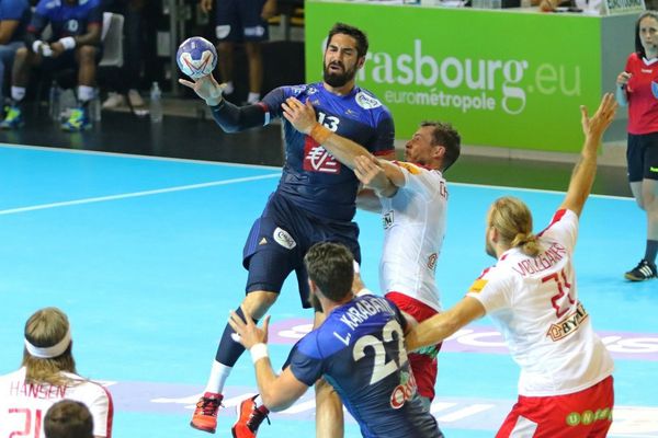 Le public du Rhénus est friand de handball : l'équipe de France y vient tous les quatre ans préparer les JO (ici en juillet 2016, avant Rio).