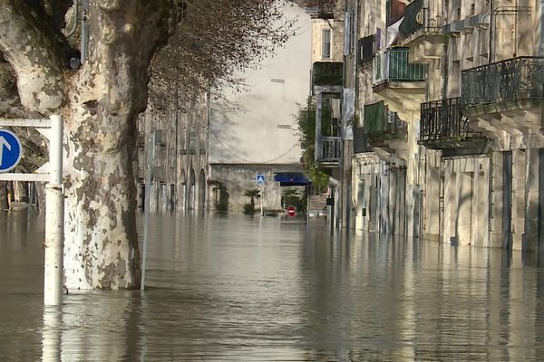 Le pic de crue est atteint à la Réole. Il n'a pas dépassé celui de février 2021