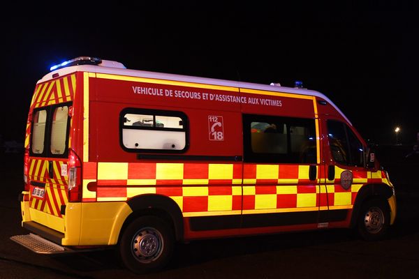 10 sapeurs pompiers de Condom sont intervenus sur l'incendie d'un bâtiment situé sur l'aire d'accueil des gens du voyage.