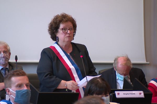 Brigitte Fouré, la maire UDI d'Amiens, a annoncé sa démission surprise le lundi 7 octobre 2024.