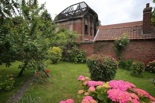 Après rénovation, ce ancien presbytère lensois deviendra une résidence d'artistes.