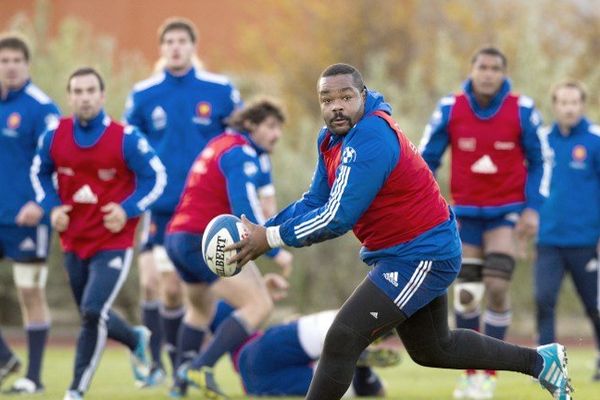 Mathieu Bastareaud à l'entrainement en équipe de France