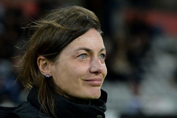 Horizon dégagé pour Corinne Diacre, entraîneur du Clermont Foot : Le maintien de son équipe en Ligue 2 est assuré pour la saison prochaine. 