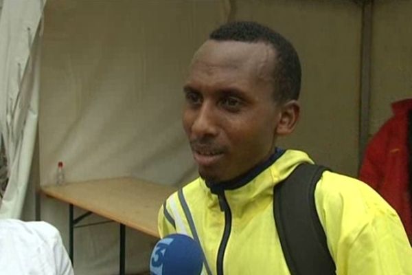 Kinde Atanaw, vainqueur du 10 km 2013