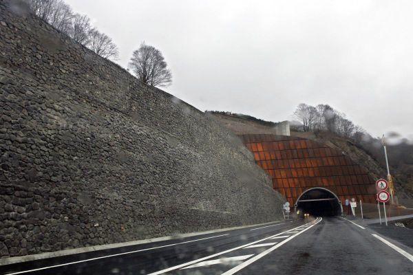 Dans le Cantal, le tunnel du Lioran sera fermé à la circulation de 9h à 17h mardi 1er septembre. 