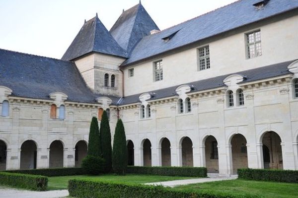 Le cloître de l'abbaye de Fontevraud