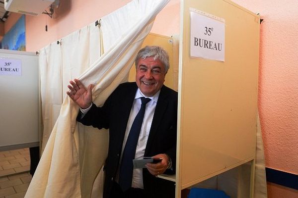 Le socialiste Roland Garrigues, lors du premier tour à Montauban, le 23 mars 2014.