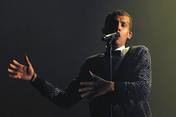 Stromae sera omniprésent l'été prochain sur les festivals français.