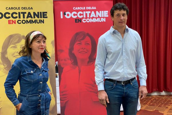 Yannick Jauzion ce matin à Albi aux côtés de Carole Delga - 4 mai 2021.