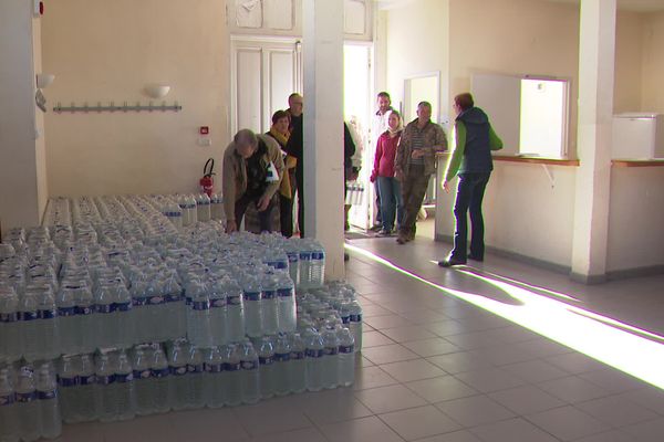 La commune de Talairan, dans l'Aude, est privée d'eau potable depuis le début du mois.