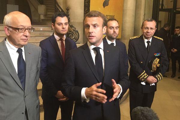 Emmanuel Macron à Rouen le 30 octobre 2019 quelques semaines après l'incendie de l'usine Lubrizol