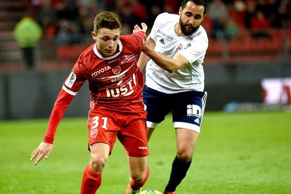 Les jeunes du VAFC ont sauvé le maintien du club en L2.