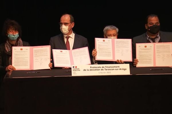 Le Premier ministre Jean Castex était à Tarascon-sur-Ariège pour signer le protocole de financement de la déviation de la RN20.