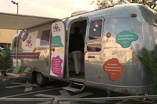 Le cancer des ovaires et de l’endomètre touche chaque année 12 000 nouvelles femmes. Pour les accompagner, l’association IMAGYN a mis en place une caravane itinérante. À Montpellier, elle s’est associée à l’institut médical contre le cancer.