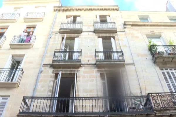 Un ou des squatteurs s'étaient installés dans cette appartement de la rue Sainte-Catherine.