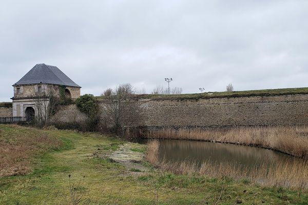 Un jeudi tout gris et humide (Calais)