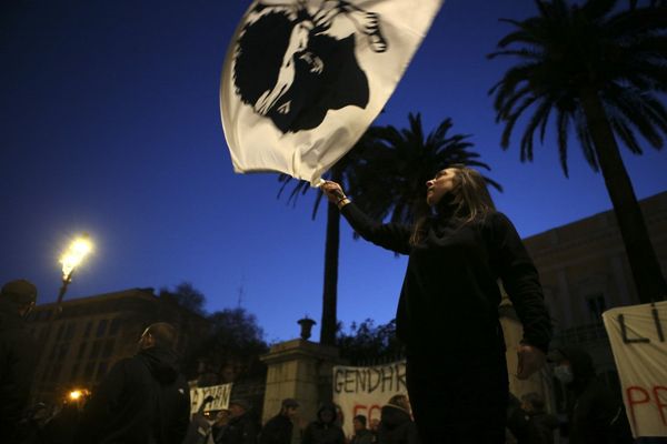 Le Gouvernement s'est dit "prêt à envisager une forme d'autonomie pour la Corse".