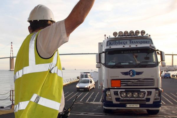 Depuis la mi-septembre, l'autoroute de la mer Montoir-Gijon est en panne faut d'aides publiques suffisantes pour le maintient de l'activité