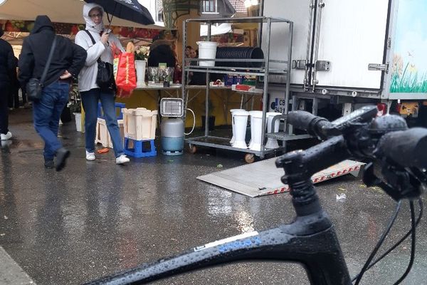 En 2019 à Grenoble, 15% des déplacements domicile-travail se faisaient à vélo. 