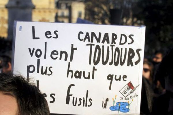 Slogan dans la manifestation Charlie à Montpellier 11 janvier 2015