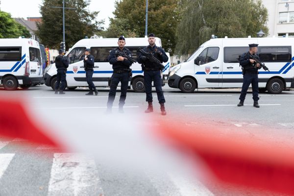 Le lycée Gambetta d'Arras a été le théâtre d'une attaque mortelle à l'arme blanche, ce 12 octobre 2023.