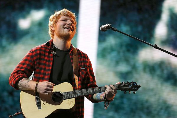 Ed Sheeran sur scène au Glastonbury Festival of Contemporary, le 25 Juin 2017.