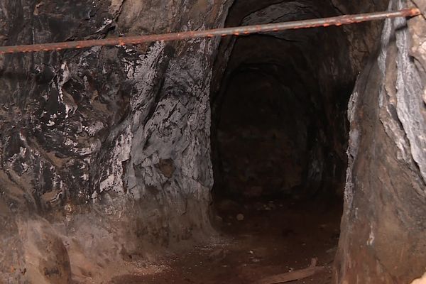 Les mines de de l’Argentière à La-Londe-les-Maures font partie du patrimoine Varois grâce à leur histoire et leur empreinte sur le département.