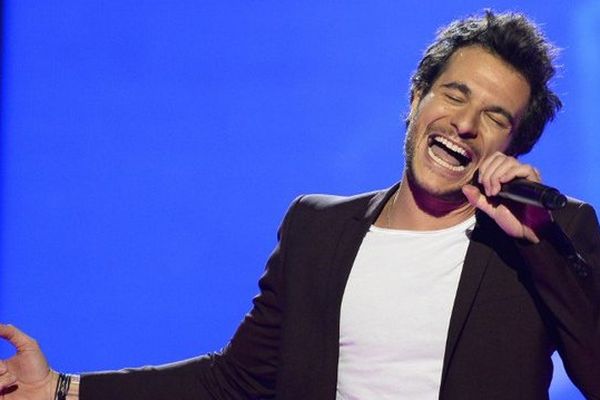 Amir a interprété le titre "J'ai cherché" lors du concours de l'Eurovision en Suède samedi 14 mai.