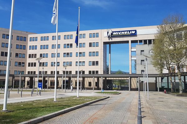 Michelin a annoncé jeudi 13 décembre que l’entreprise allait verser une prime exceptionnelle à ses salariés en France. 