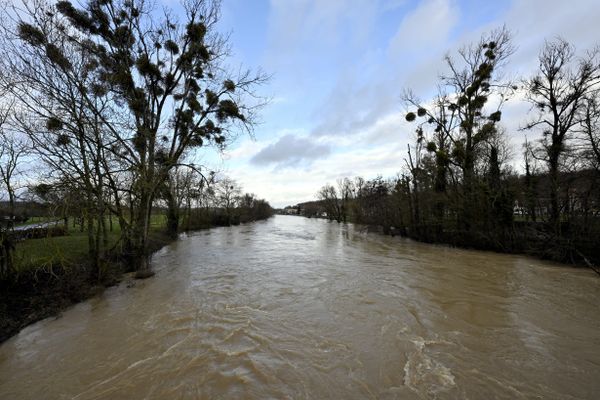 Le département de la Meurthe-et-Moselle est passé en vigilance rouge crues, samedi 18 mai 2024 à 16h.