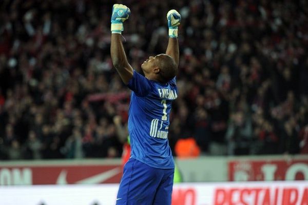 "C'est Jésus en ce moment" dit d'Enyeama Rio Mavuba, capitaine du LOSC. 