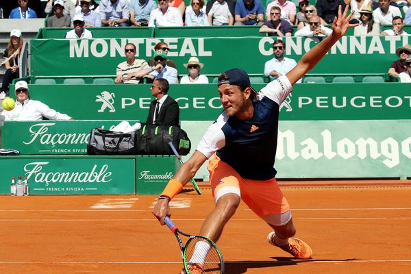 L'expérience de Pouille parlait pour lui avant cette demi-finale. Meilleure progression de l'année 2016, en grimpant de la 90e à la 15e (meilleur classement), Pouille a disputé ses deux premiers quarts de finale en Grand Chelem (Wimbledon, US Open).