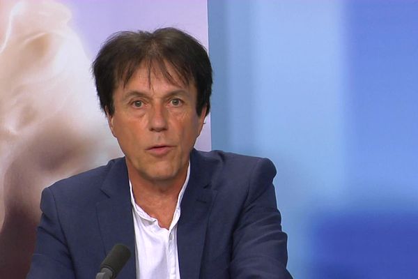 Christian Coail est élu depuis 1983