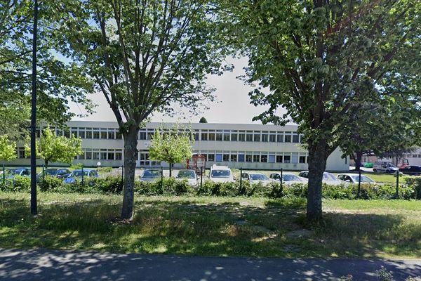 Le CEREMA emploie 72 personnes à Toulouse.