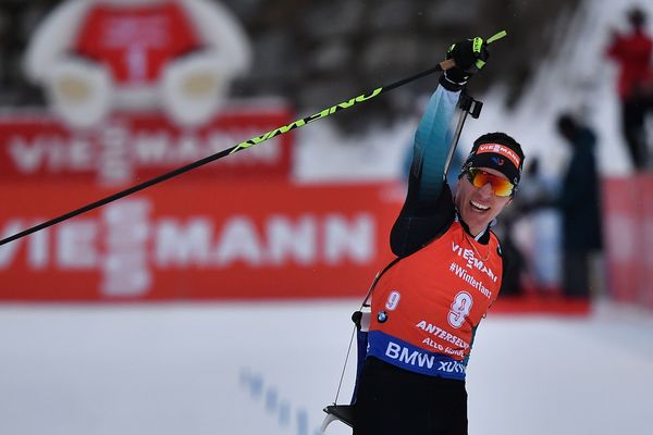 Le Jurassien Quentin Fillon Maillet, à l 'arrivée de l'épreuve des 15 kilomètres, à Anterselva, dans les Alpes italiennes
