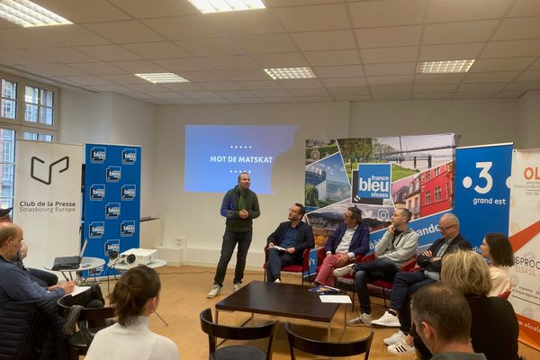 Lancement officiel du concours au Club de la presse de Strasbourg