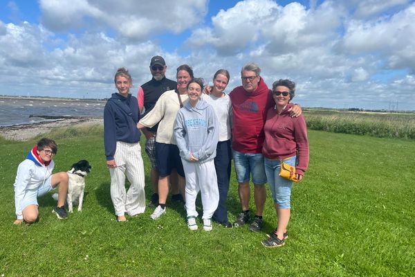 La famille Raspotnik est allée à la rencontre de la famille d'accueil de leur fille, Adèle, partie trois mois au Danemark.