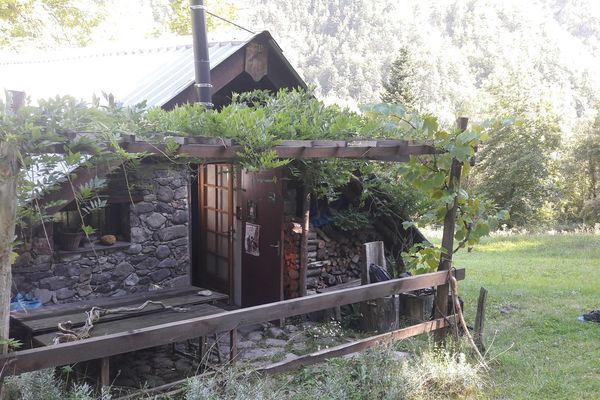 La cabane du conte à Belvédère dans la vallée de la Gordolasque