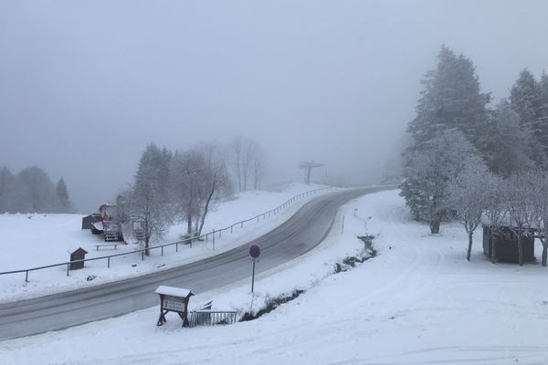 A Belmont, au départ des pistes de ski de fond, mercredi 2 décembre 2020