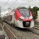 La circulation des trains a dû être interrompue en fin de journée sur trois axes de la SNCF à Toulouse. Un accident avec une personne pourrait en être la cause.