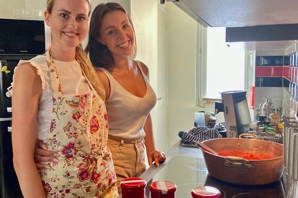 Marion Giannelli et Margo Millet viennent de remporter le titre de championnes du monde de confiture à Beaupuy, dans le Sud-Ouest.