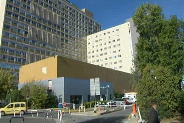 L'hôpital de la Timone à Marseille, où travaillent les jeunes internes 