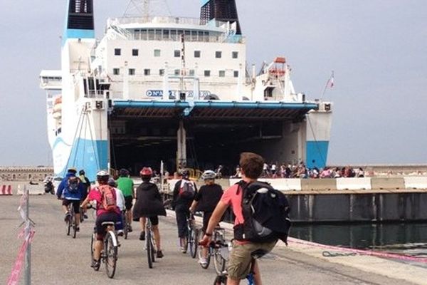 En 2014, les "Vélotouristes" 2014 ont longés les quais du Grand Port Maritime 