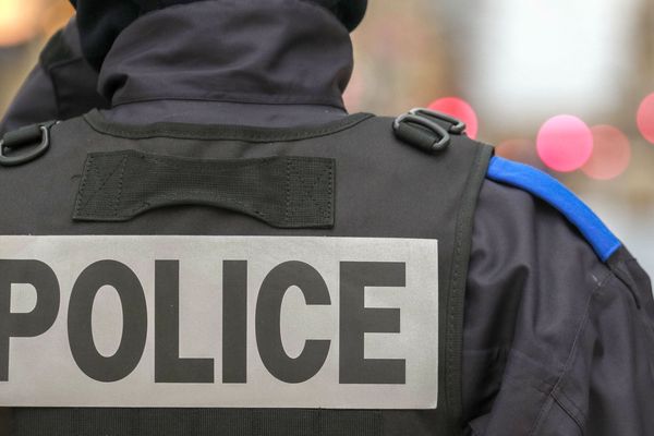 Dans l'agglomération de Longwy (54), depuis plusieurs semaines, une série d'affrontements violents oppose la police à des jeunes des quartiers sensibles. Image d'illustration.