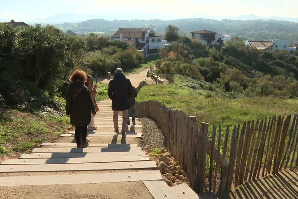 D'importants travaux ont été réalisés pour sécuriser le sentier, et d'autres restent en cours.