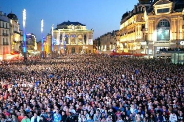 La place de la Comédie scène nationale pour la fête de la Musique